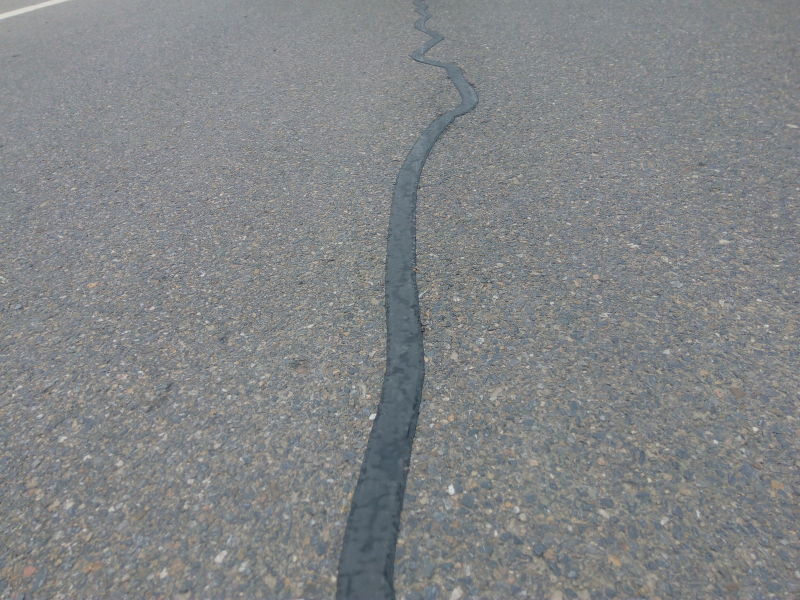 道路贴缝带,修补路面裂缝,贴缝带