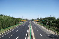 北京八达岭高速公路橡胶沥青工程