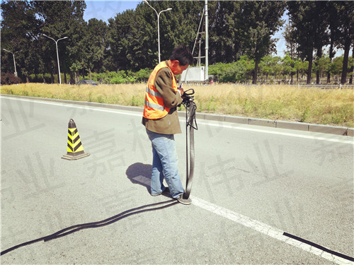 公路裂缝贴缝带