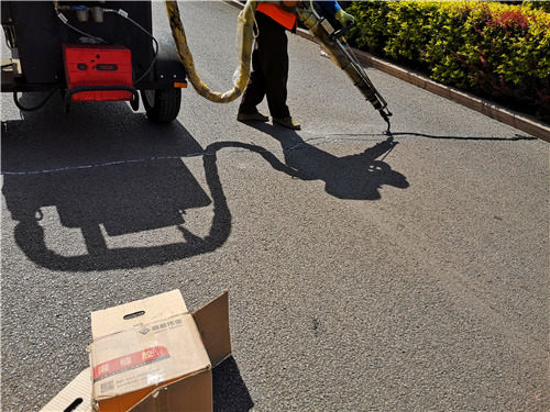 嘉格道路灌缝胶靠口碑营销结硕果 嘉格道路灌缝胶靠口碑营销结硕果