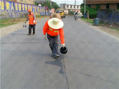 公路养护中裂缝修补的灌缝沥青用多少号比较好？